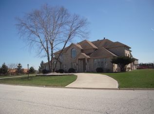 20003 Mohawk Trl, Olympia Fields, IL 60461