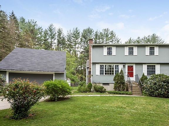 3rd image of 47 Stonebrook Rd