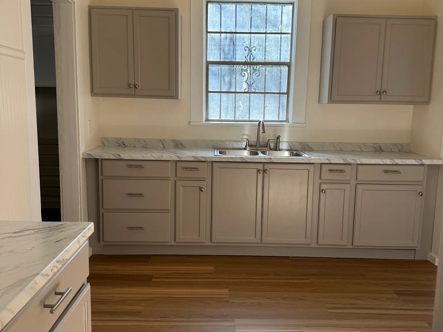 1 bed, 985 sqft, $725 — Photo 4