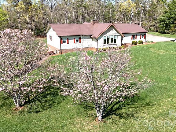 4th image of 1368 Cajah Mountain Rd