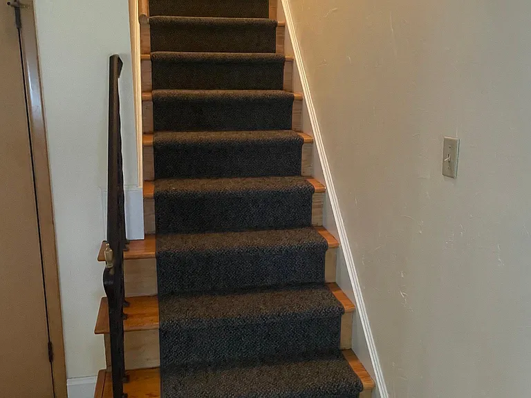 4993 Robinhood Dr — Photo 3
