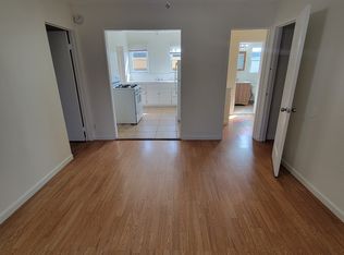 5932 1/2 Melrose Ave #5, Los Angeles, CA 90038