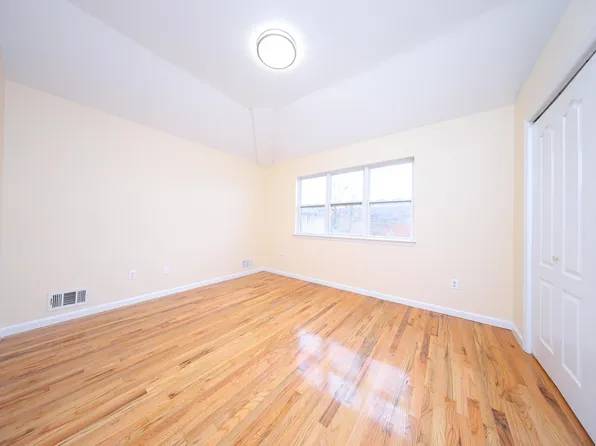 4 Marisa Court image 13 of 30