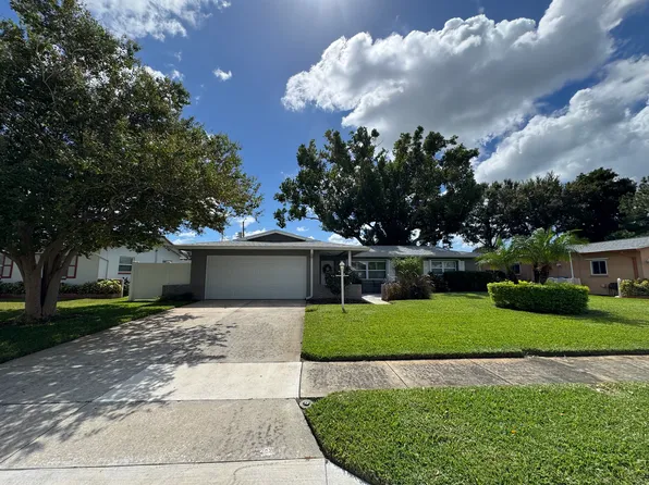 13926 Sunset Dr, Largo, FL 33774