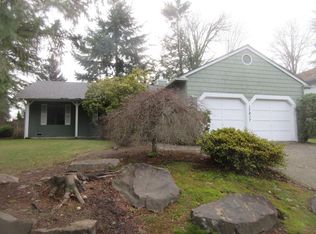 17817 NE 103rd Ct, Redmond, WA 98052