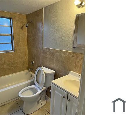 5th image of 9506 N 13th St #2