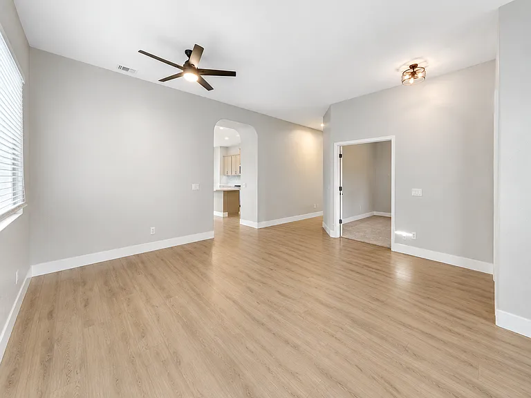 10163 Omeara Dr — Photo 10