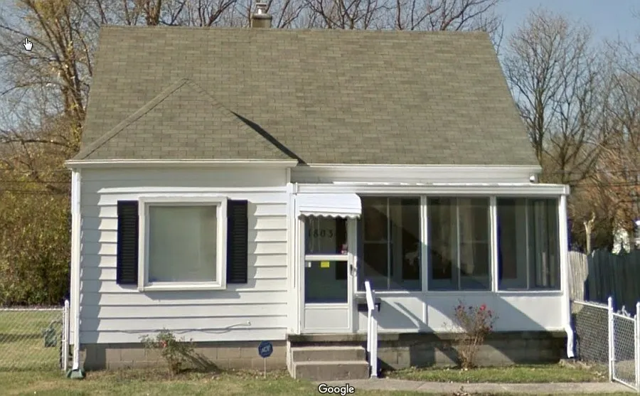 1803 Devonshire Rd photo 1