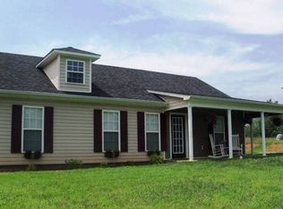 1295 Old Westfield Rd, Pilot Mountain, NC 27041