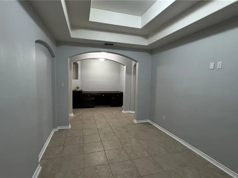 3405 Santa Monica — Photo 13