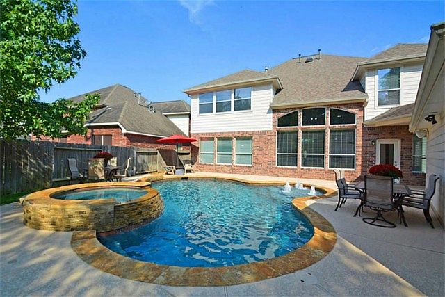 1st image of 3222 Overby Park Ln