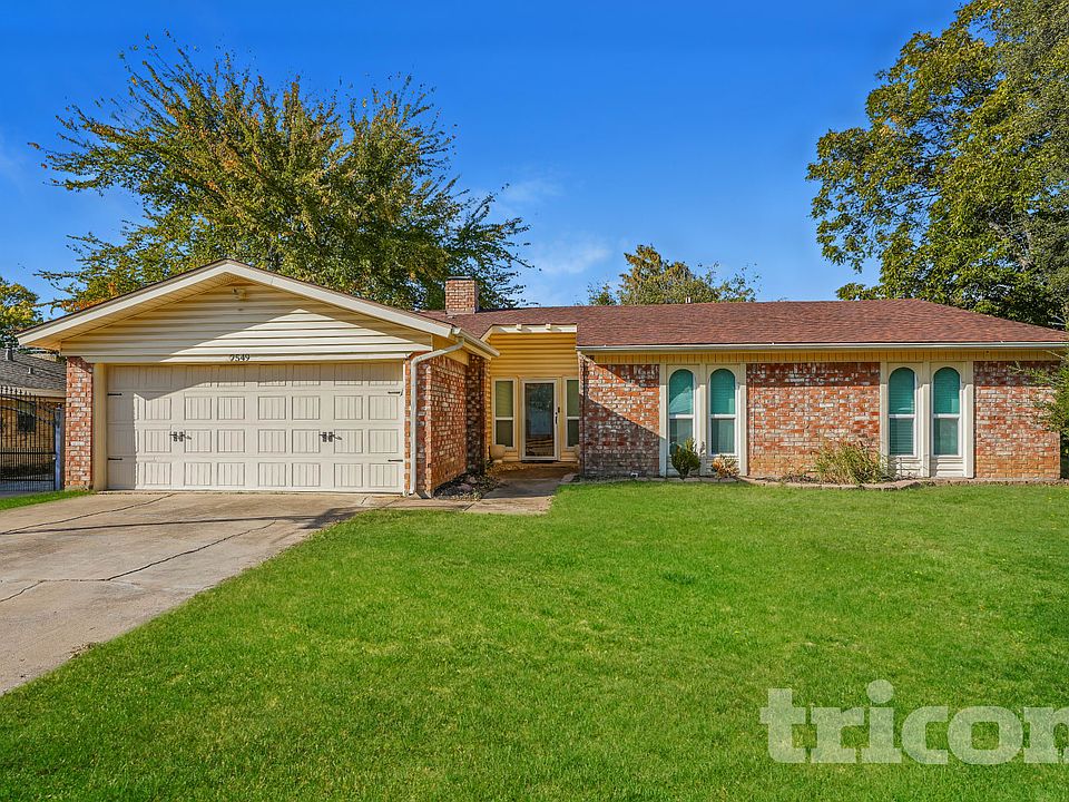 1st image of 7549 David Dr