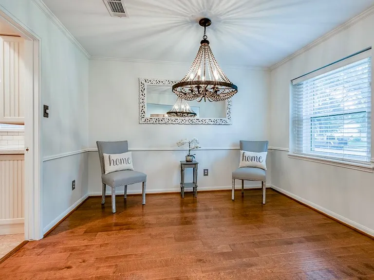 2615 Rosefield Dr — Photo 6