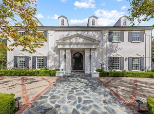 10317 Woodbridge St, Studio City, CA 91602