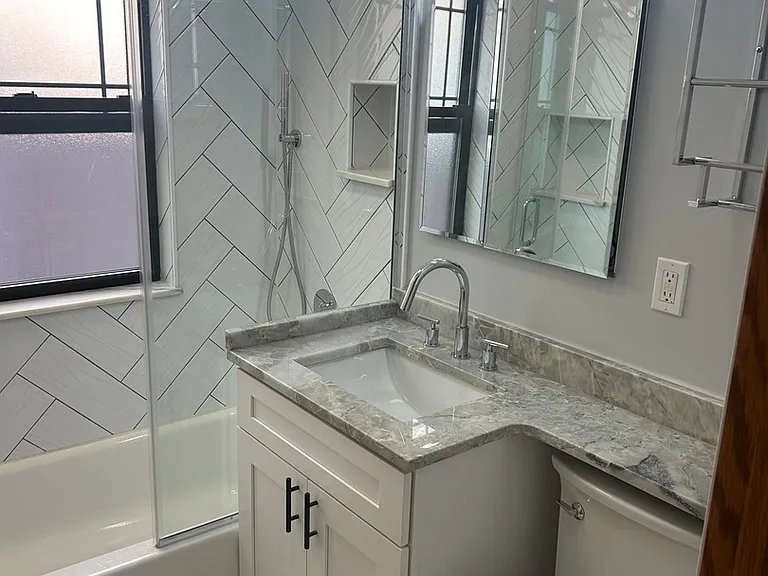 6620 W Devon Ave #1 — Photo 11