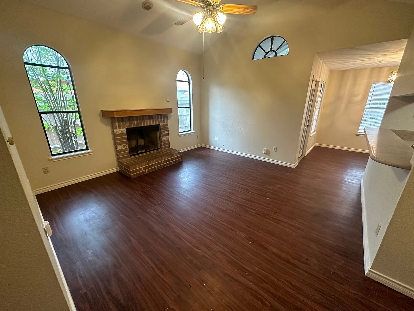 7941 Grizzley - 3/Bed 2/Bath - $1695/month — Photo 4