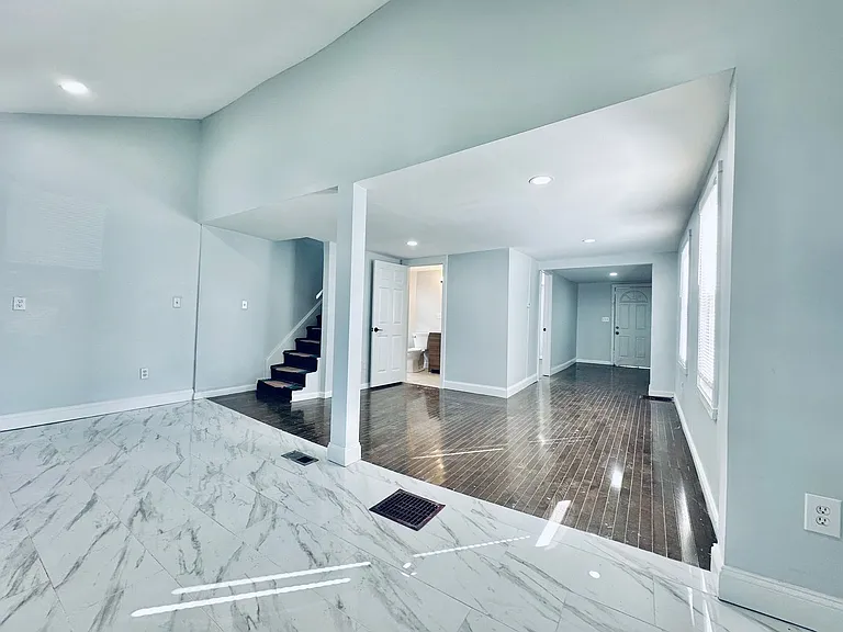 10 Kensington St — Photo 5