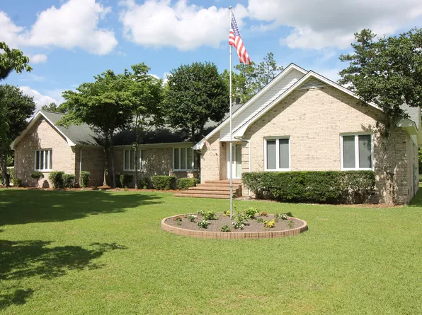 5308 Fayetteville Rd, Lumberton, NC 28358