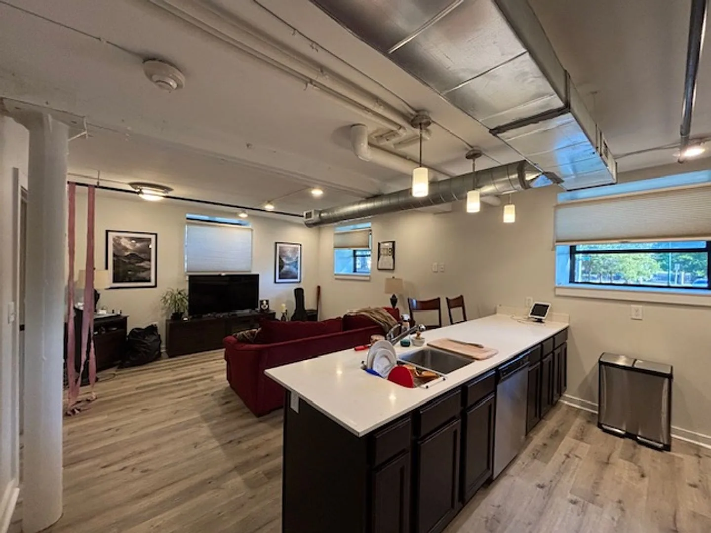487 Nott St. Apartments — Photo 1
