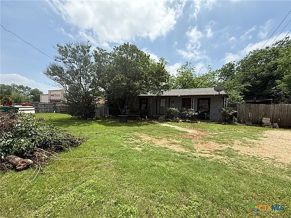 5th image of 603 Holland Rd