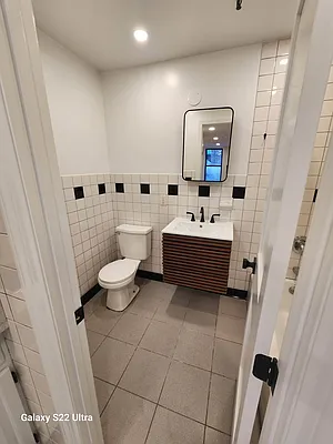 Rented by Voro, LLC | media 9