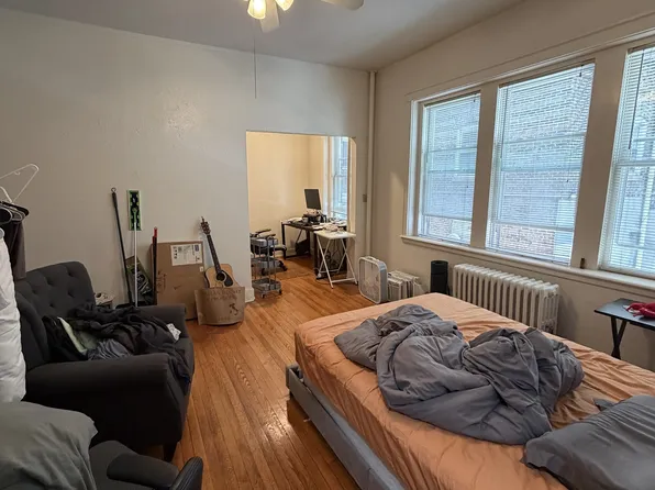 125 Peterborough St APT 2, Boston, MA 02215