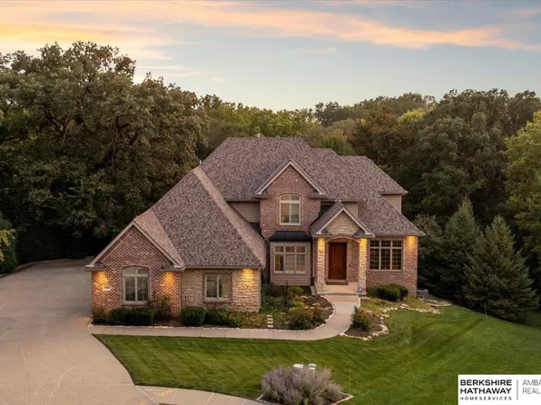 1505 Cobblestone Lane Cir, Bellevue, NE 68005