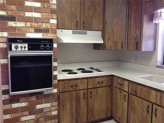 5th image of 40425 W 9th Ave