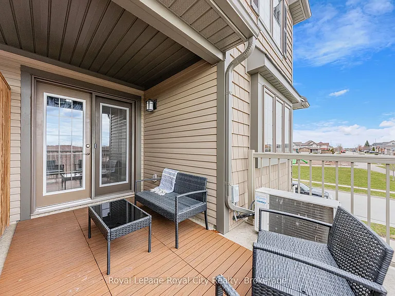 85 Mullin Dr #1B — Photo 36