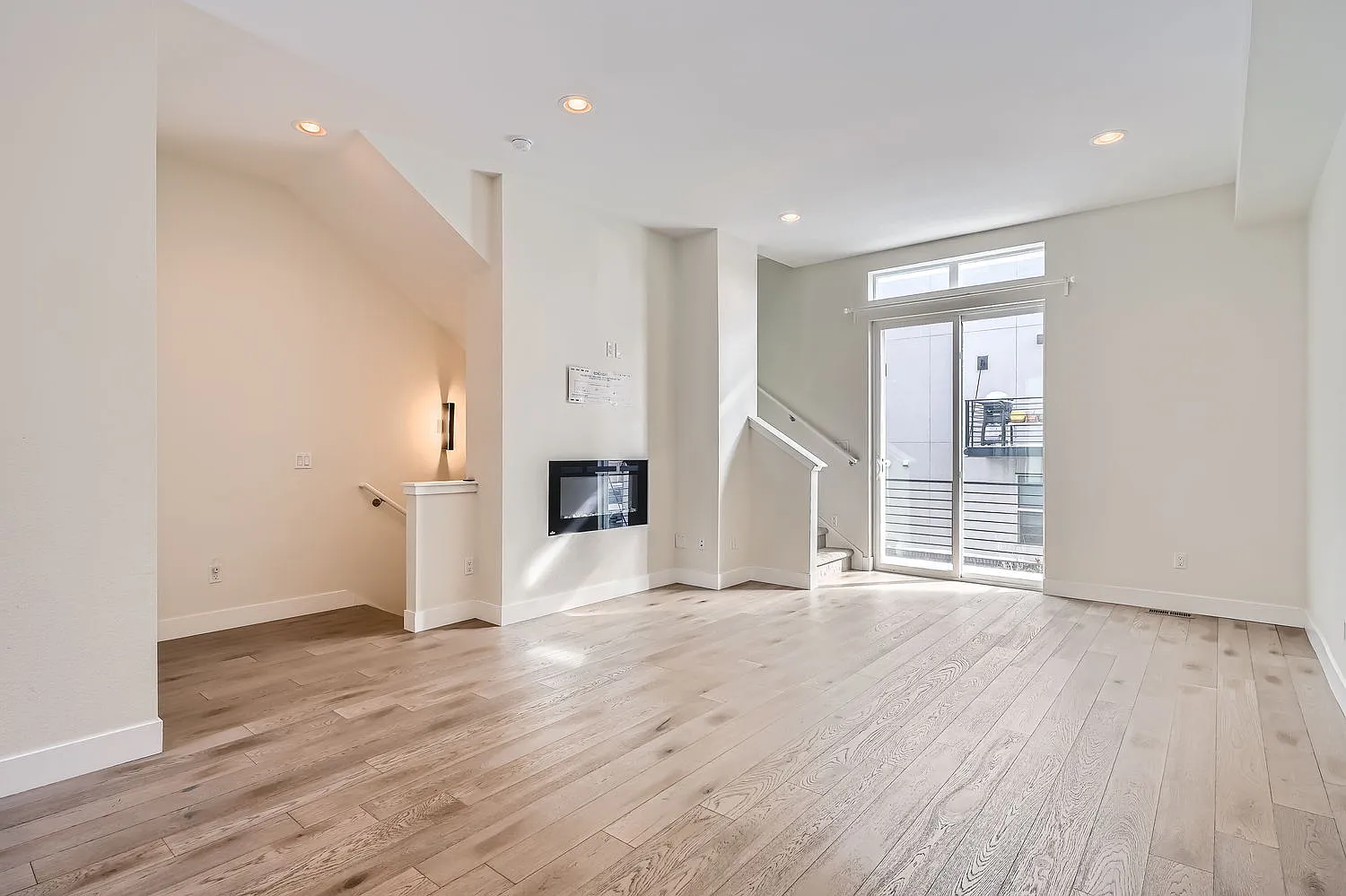 3090 Wilson Court #9 — Photo 3