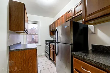 Rented by Hillel Realty Group