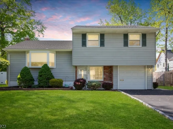 2107 Meadowview Rd, Scotch Plains Twp., NJ 07076