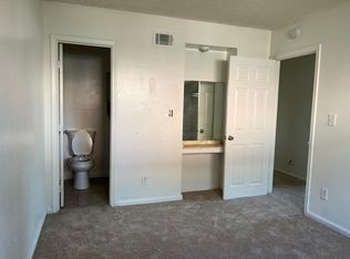 163 W Cascade Dr #1, Rialto, CA 92376