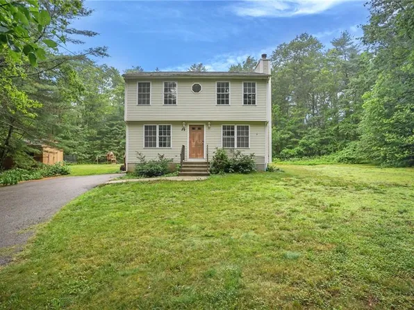 59 Arcadia Rd, Exeter, RI 02822