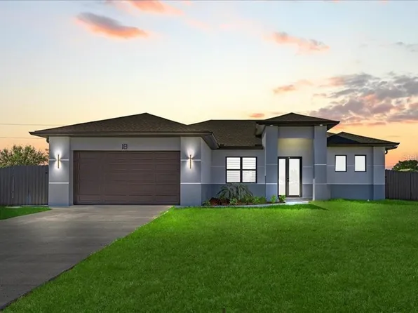 122 NE 11th Terrace Cpe, Coral, FL 33909