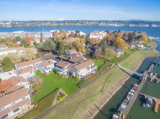 460 N Hayden Bay Dr, Portland, OR