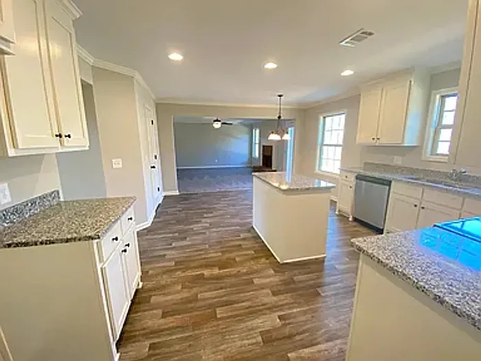 1945 Miller Lake Cir — Photo 14