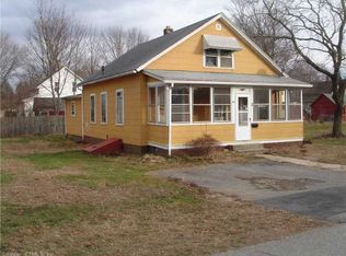 2 Myrtle St, Plainfield, CT 06374