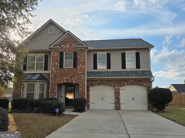 206 Cumberland Dr, Byron, GA 31008