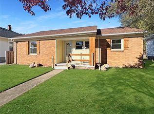 1816 Grant Ave, Mattoon, IL 61938