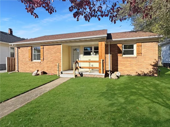 1816 Grant Ave, Mattoon, IL 61938