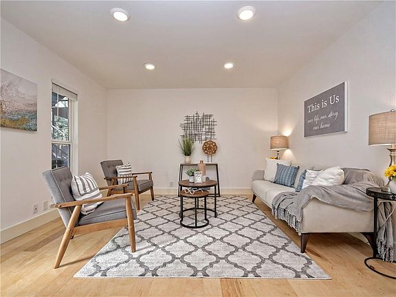 5th image of 5820 Berkman Dr APT 119