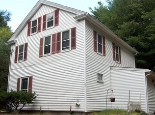 82 Chestnut Hill Rd, Glocester, RI 02814
