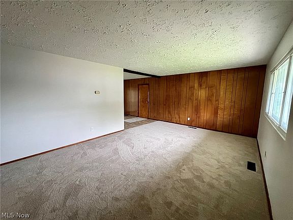 3rd image of 4135 Sabin Dr