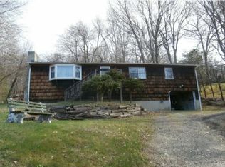 6 Elmbrook Dr, Danbury, CT 06811