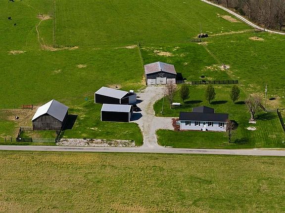 2nd image of 2965 Fisher Ridge Rd