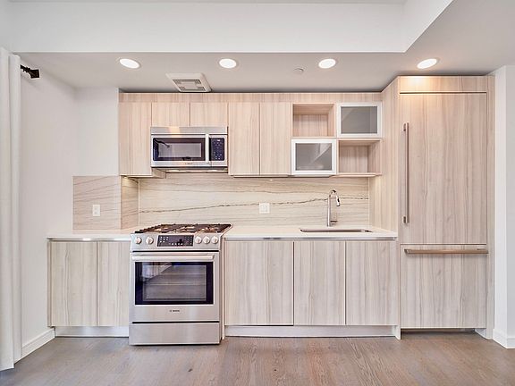 5th image of 375 123rd St #8C