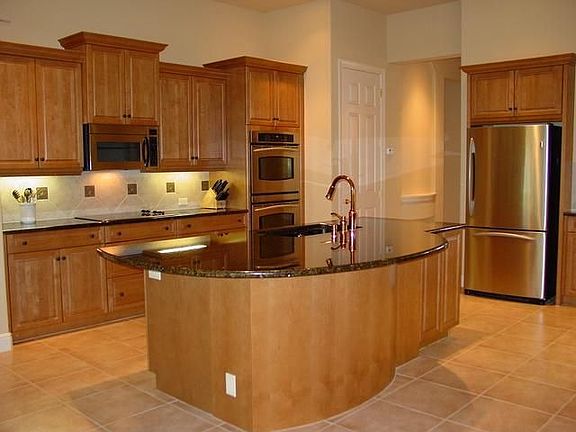 Kitchen - Center Island