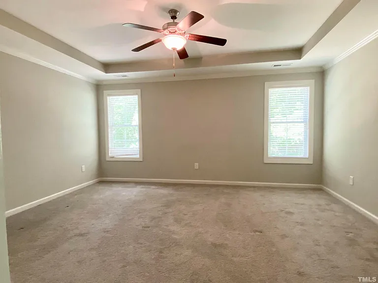 207 Lake Dr — Photo 18