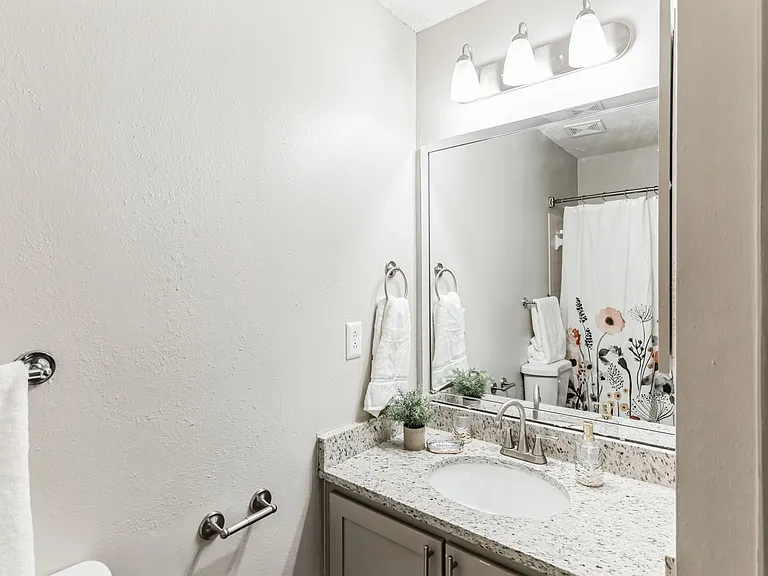 2 Bedroom Premiere-New